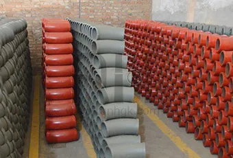 M&eacute;todo de limpieza de la tuber&iacute;a de la bomba de concreto